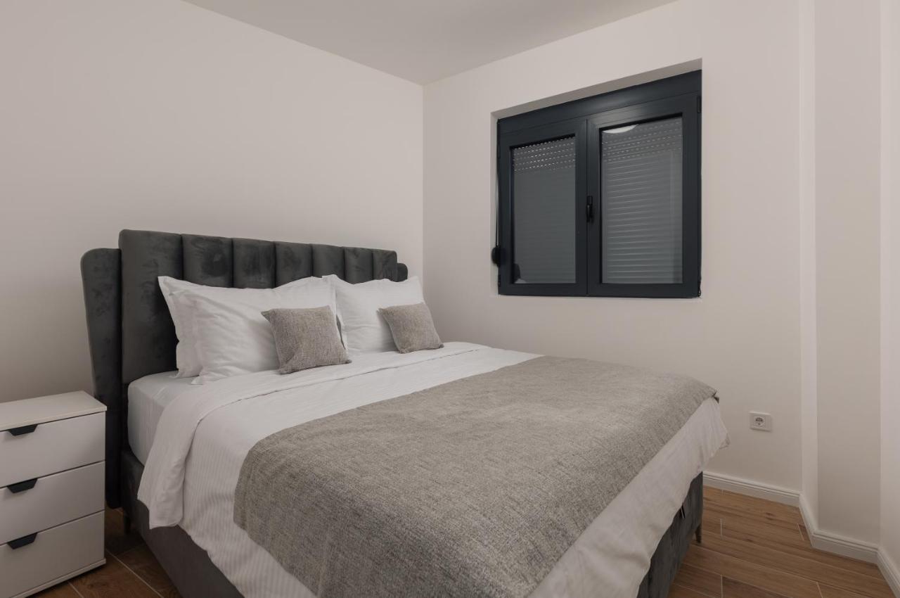 Berge Apartments Kotor Kültér fotó